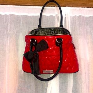 💋Betsey Johnson💋 beautiful RED patent Purse.